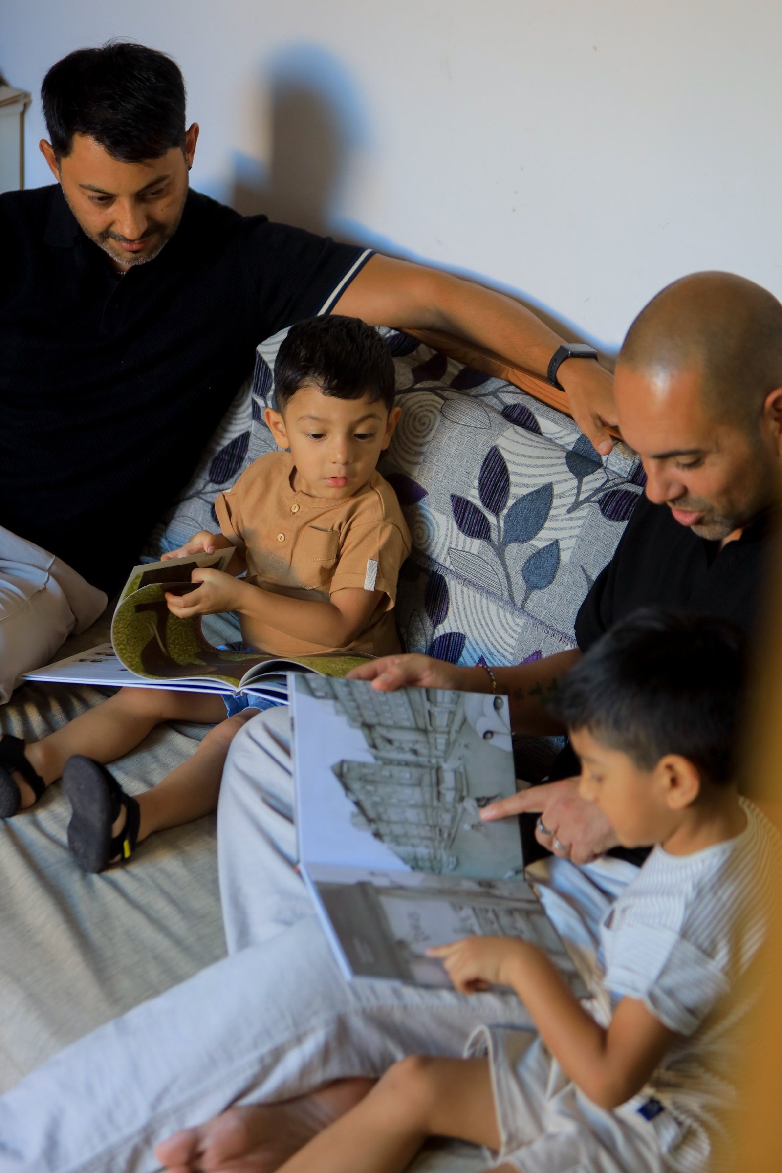 Detalle de manos en trabajo